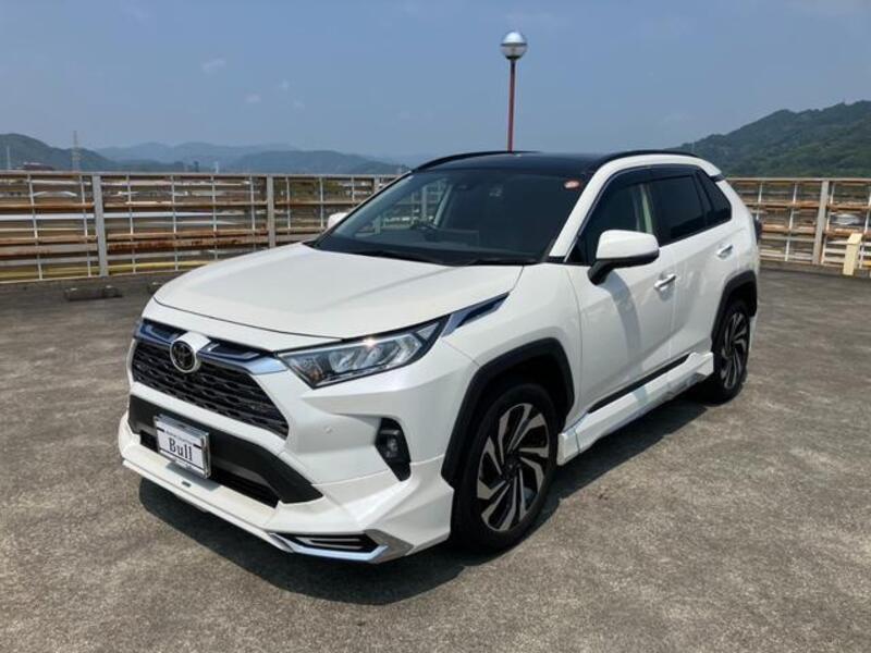 RAV4