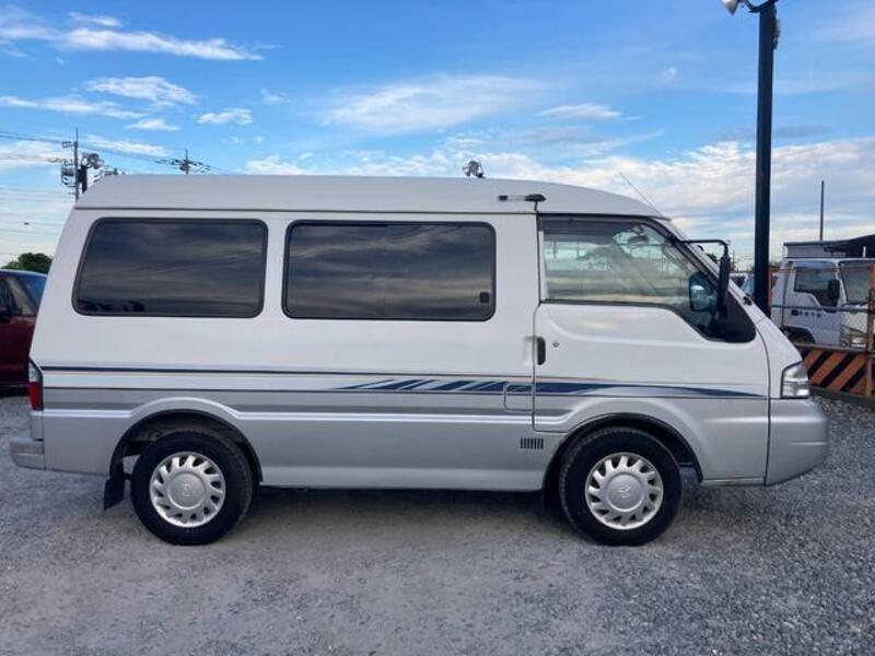 BONGO VAN