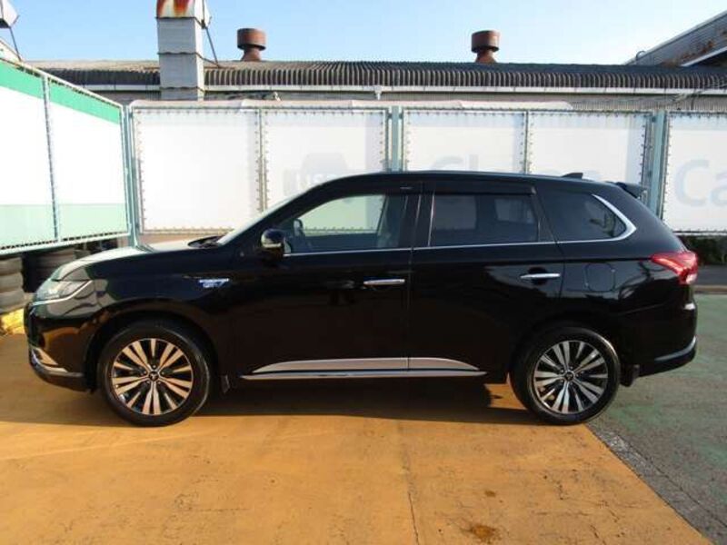 OUTLANDER PHEV