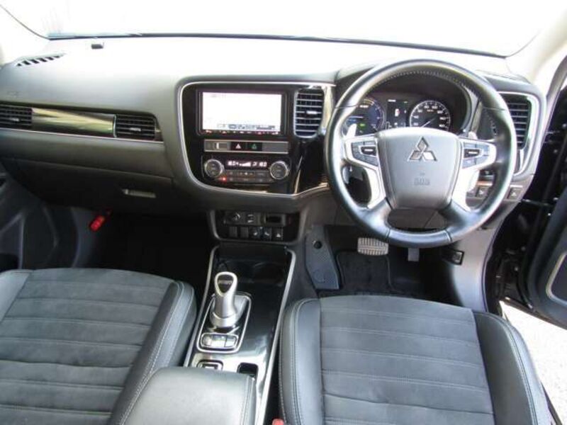 OUTLANDER PHEV