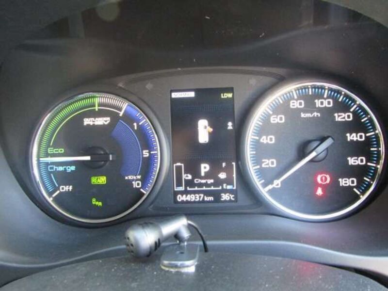 OUTLANDER PHEV
