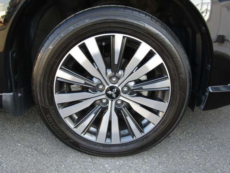 OUTLANDER PHEV