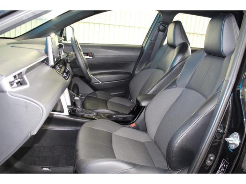 COROLLA CROSS
