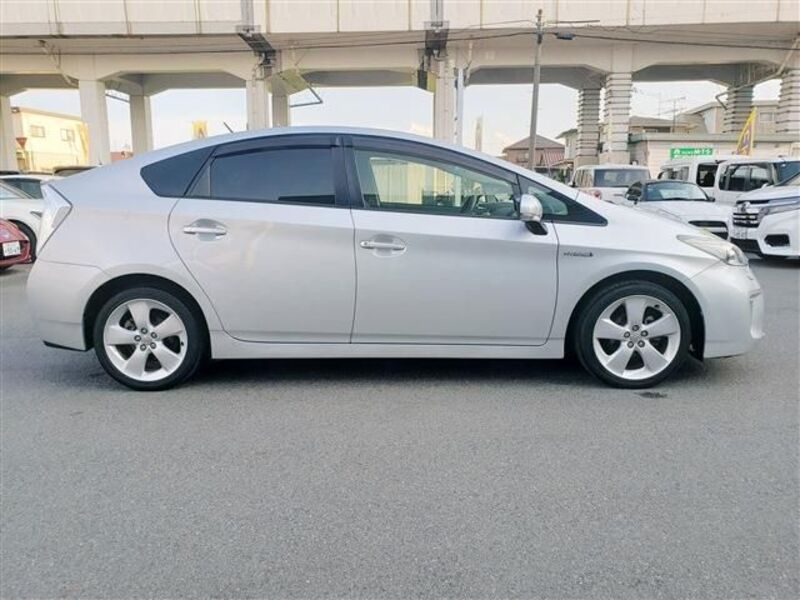 PRIUS