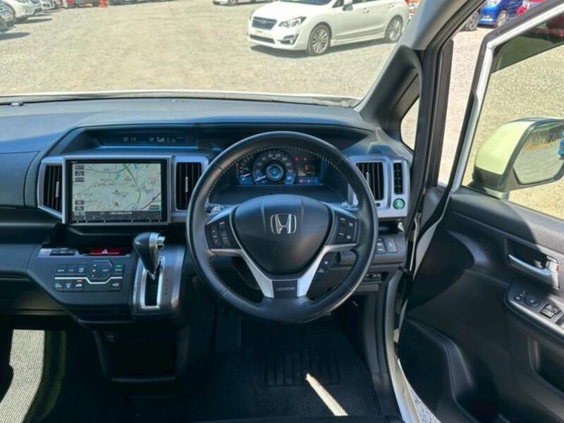 STEPWAGON SPADA