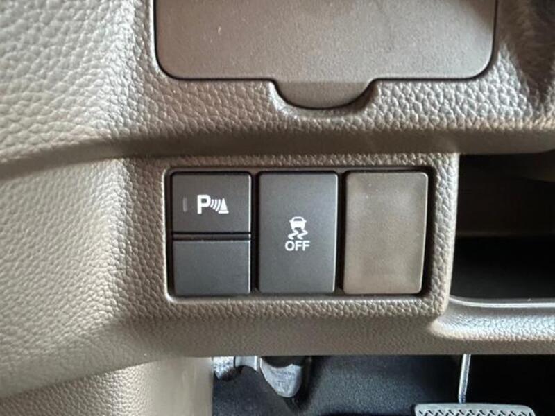 N BOX