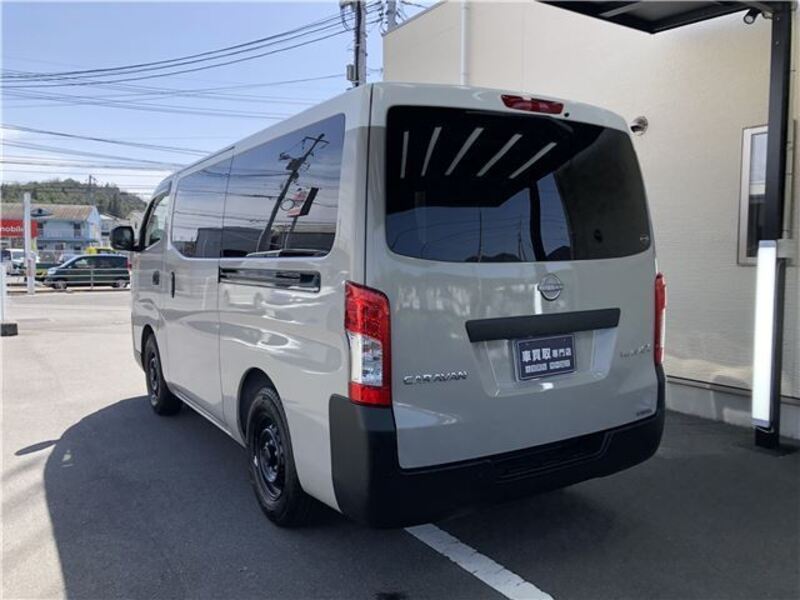 CARAVAN VAN