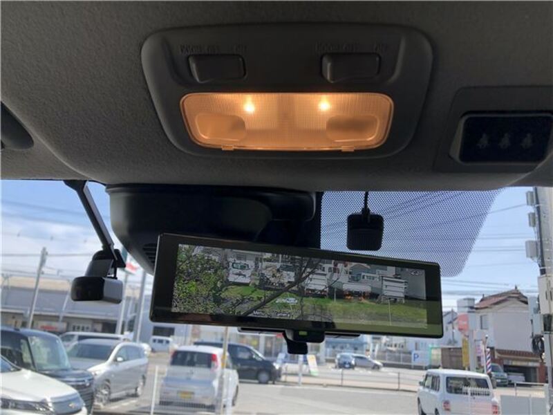 CARAVAN VAN