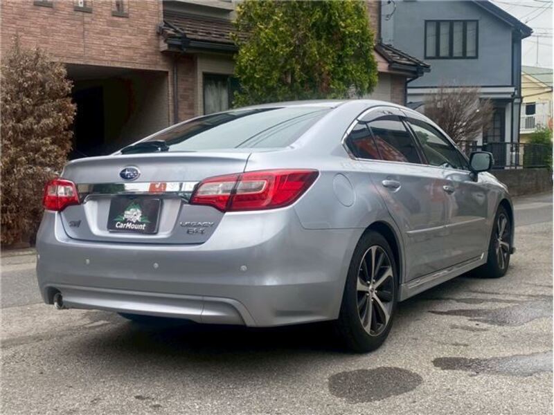 LEGACY B4