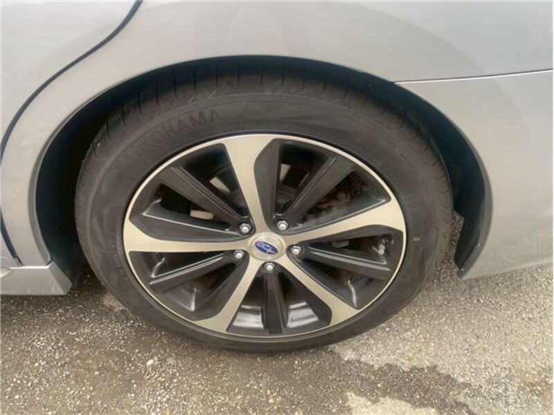LEGACY B4
