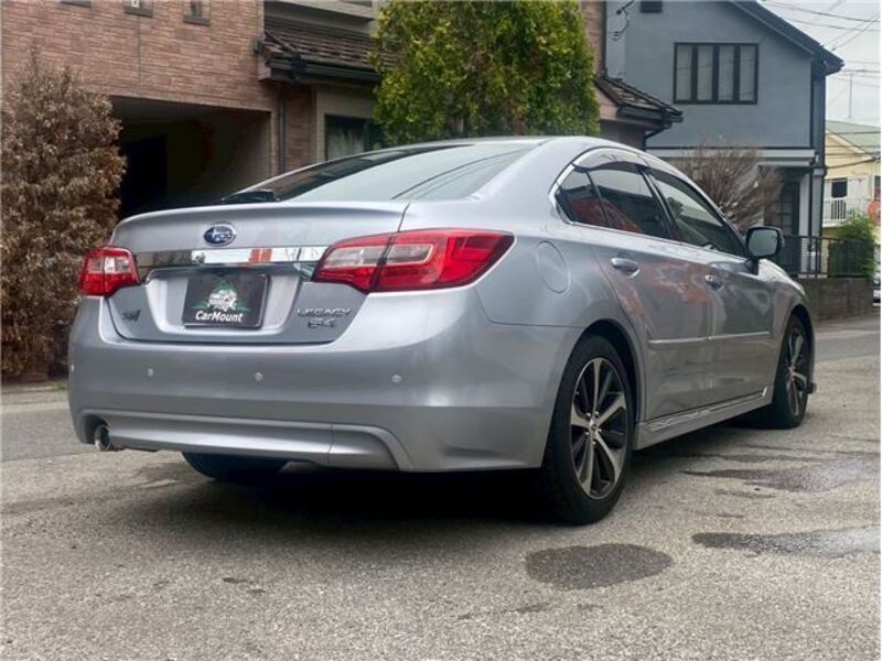 LEGACY B4