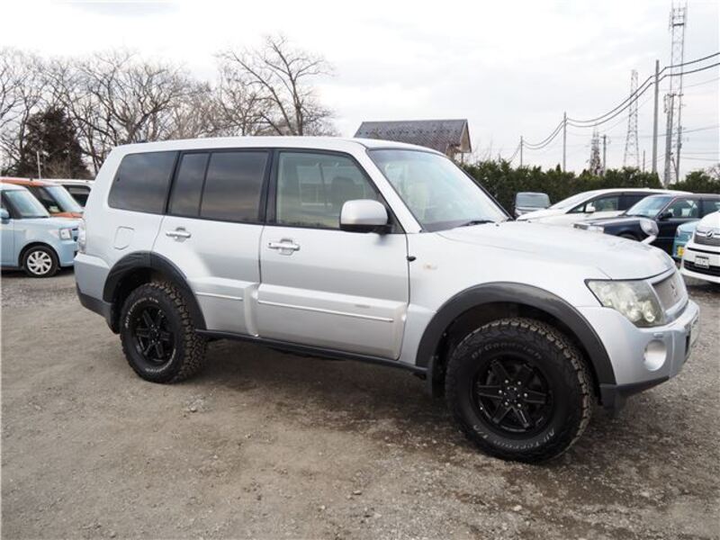 PAJERO