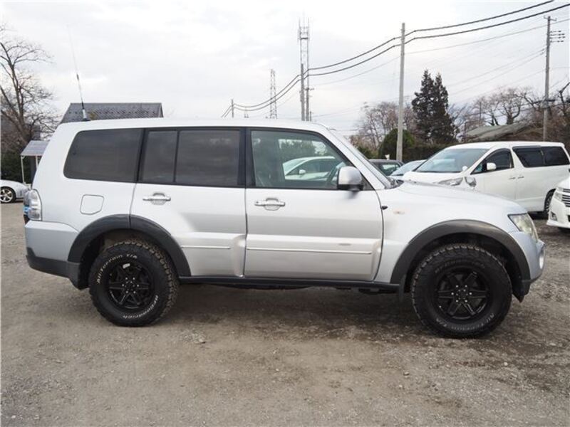PAJERO