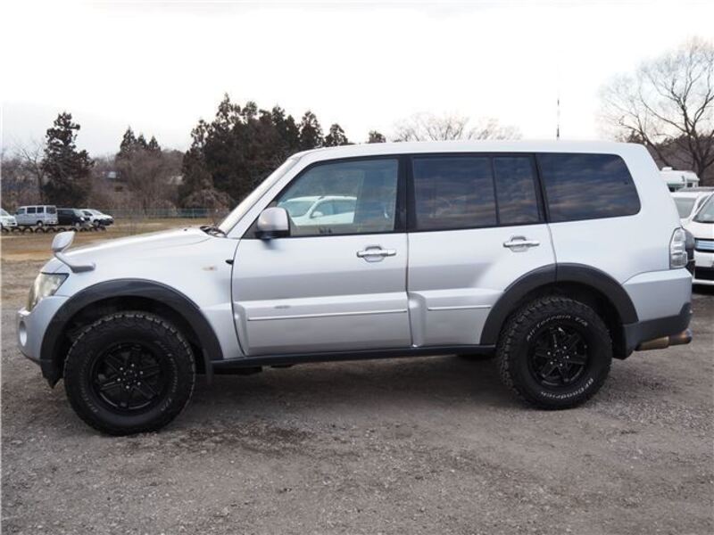 PAJERO