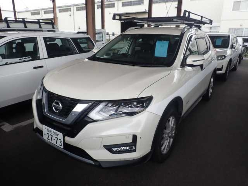 X-TRAIL