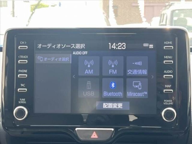 YARIS CROSS