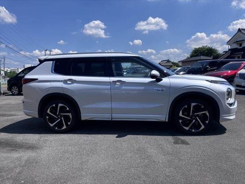 OUTLANDER PHEV