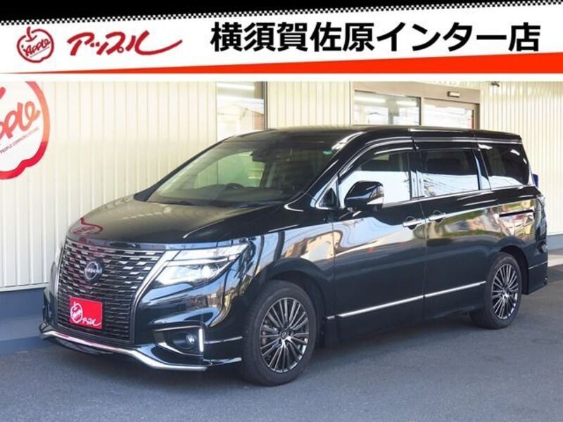 NISSAN ELGRAND
