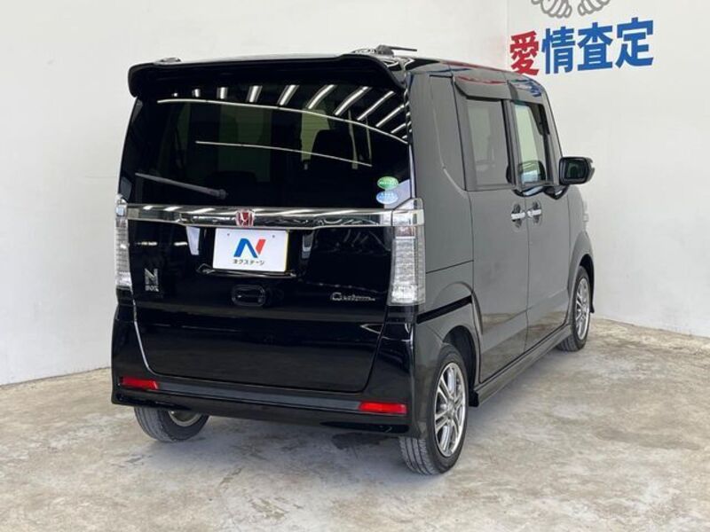 N BOX CUSTOM