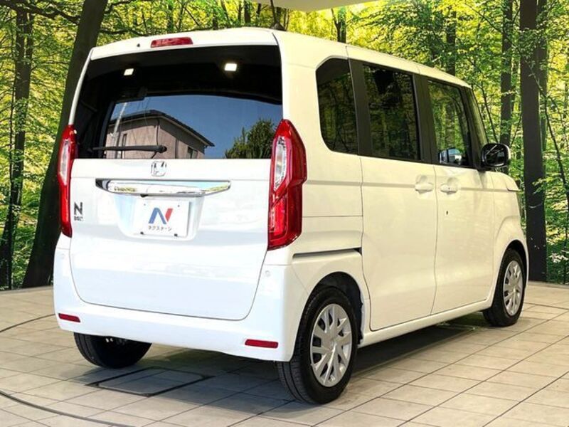 N BOX