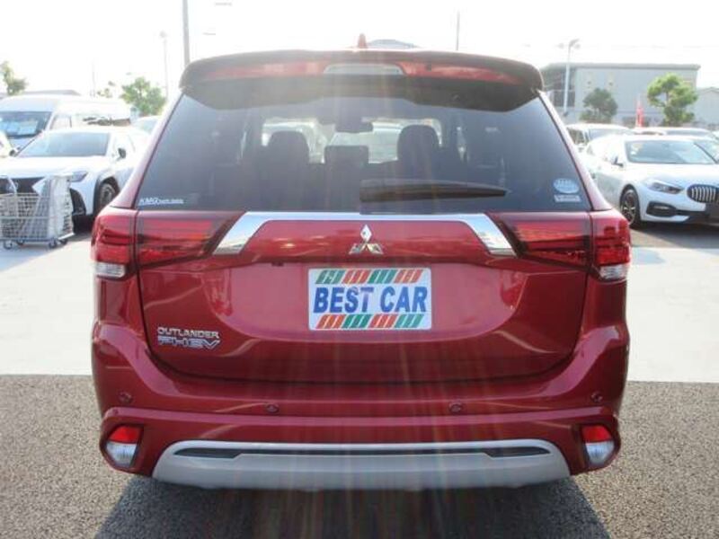 OUTLANDER PHEV