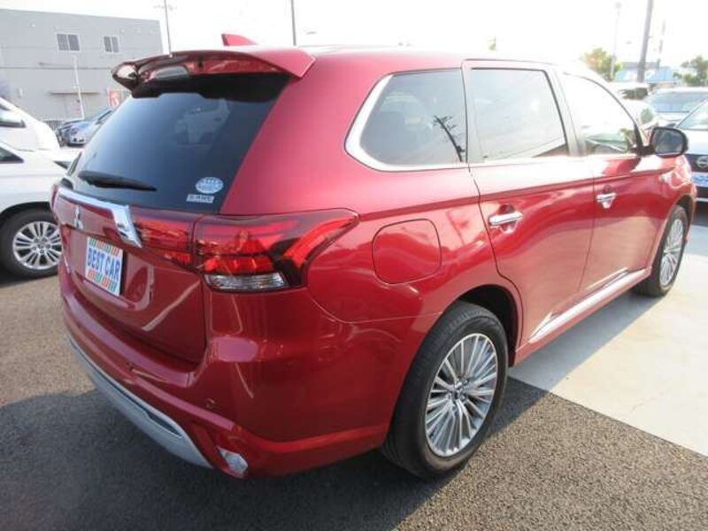 OUTLANDER PHEV