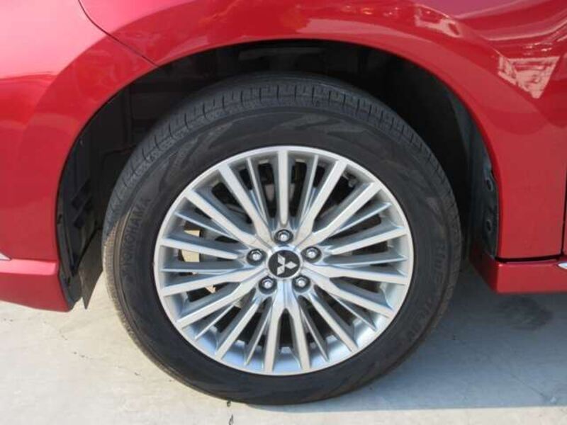 OUTLANDER PHEV