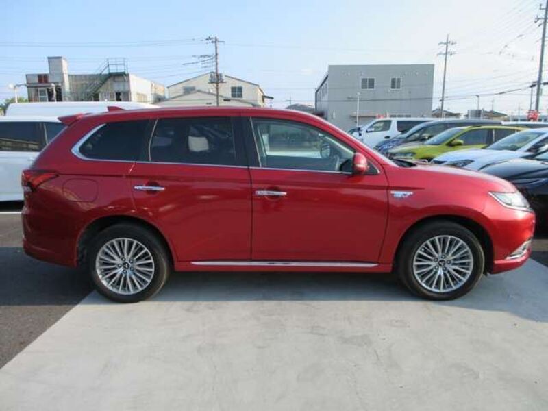 OUTLANDER PHEV
