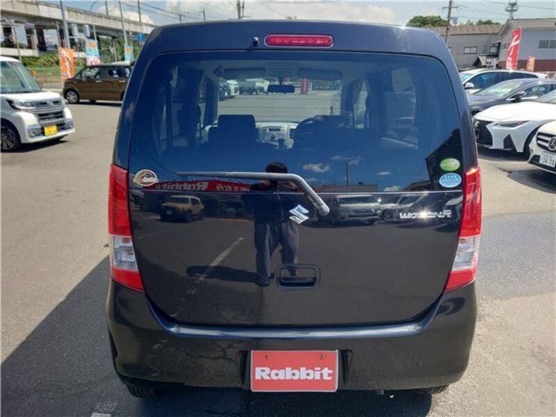 WAGON R