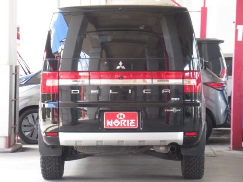 DELICA D5