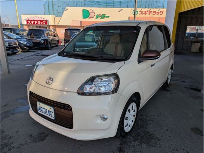 TOYOTA PORTE