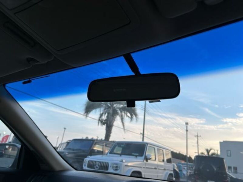 SKYLINE