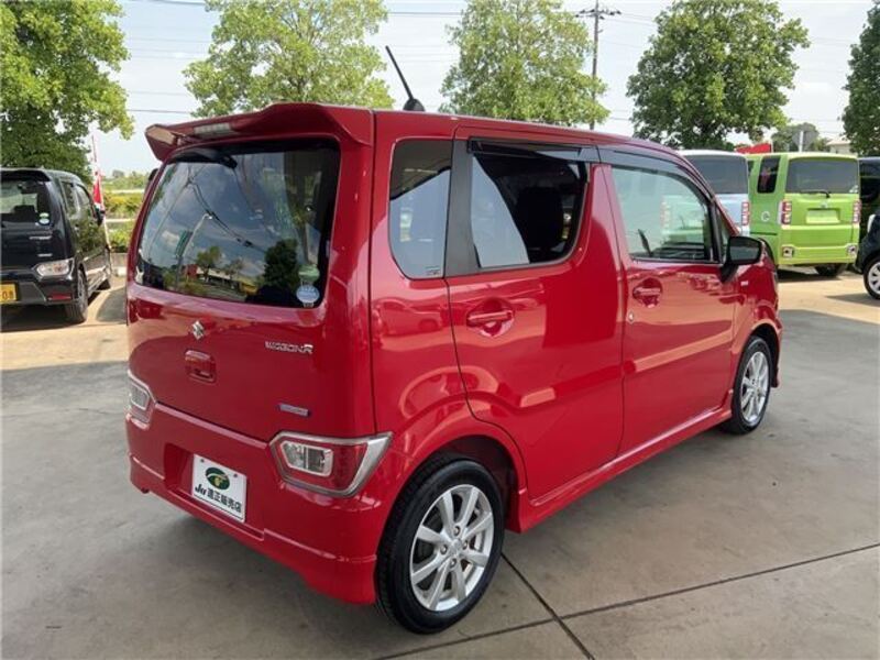 WAGON R