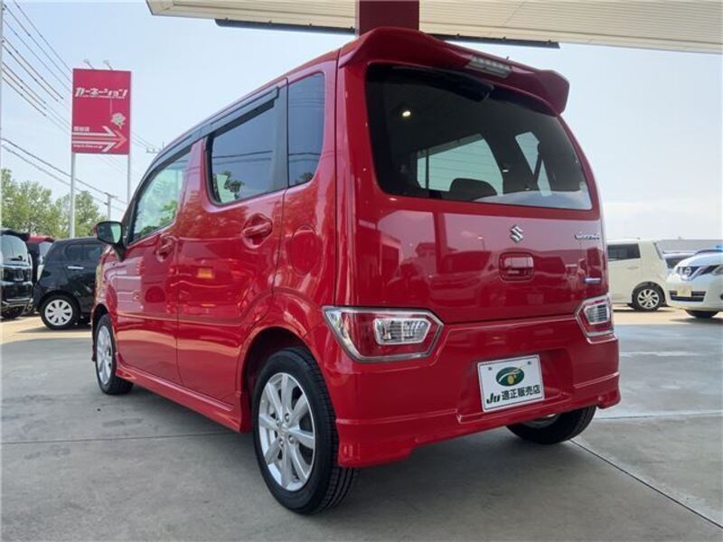 WAGON R