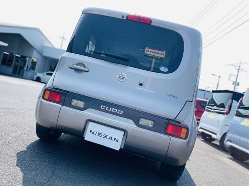 CUBE