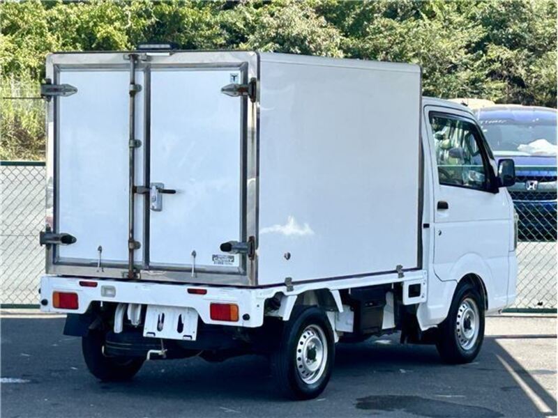 CARRY TRUCK