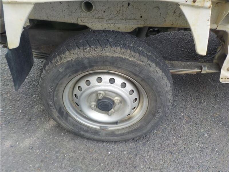 CARRY TRUCK
