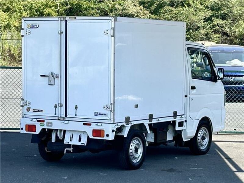 CARRY TRUCK