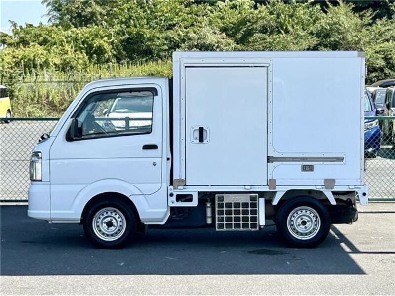 CARRY TRUCK