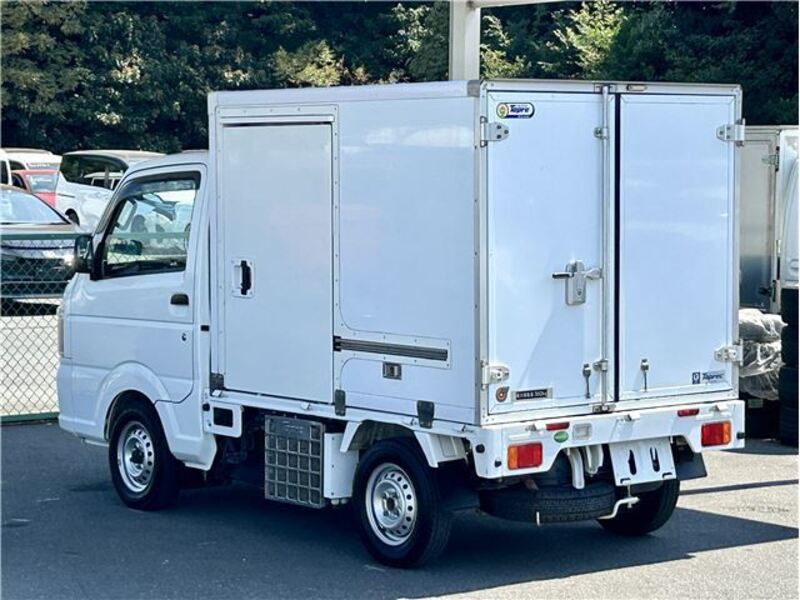 CARRY TRUCK