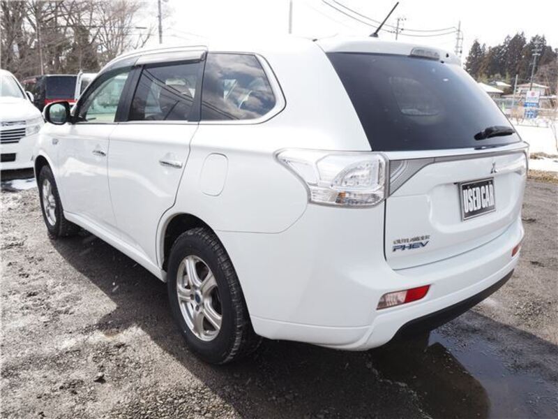 OUTLANDER PHEV