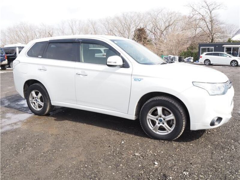 OUTLANDER PHEV