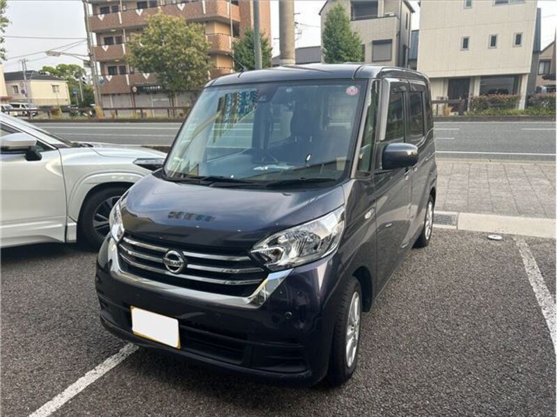 NISSAN DAYZ ROOX