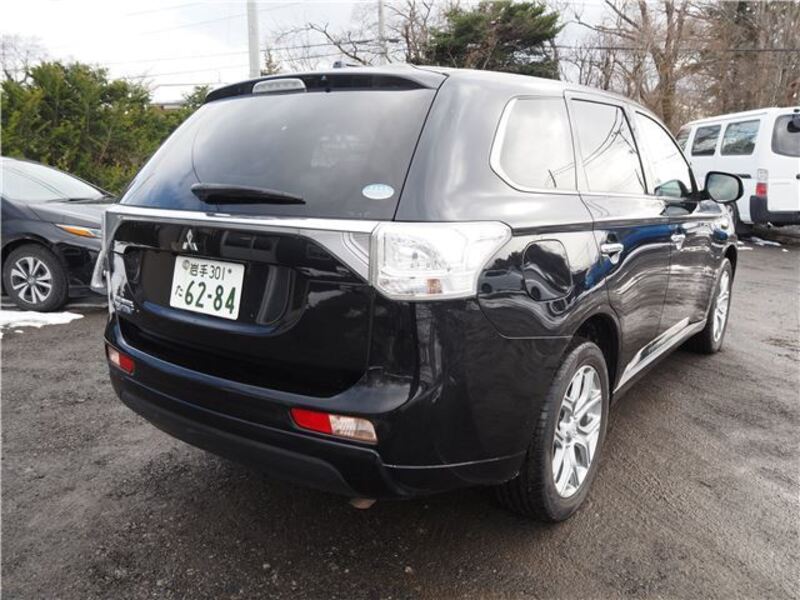 OUTLANDER PHEV