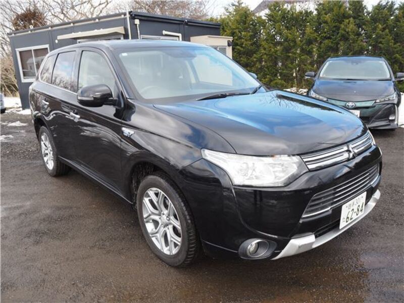 OUTLANDER PHEV
