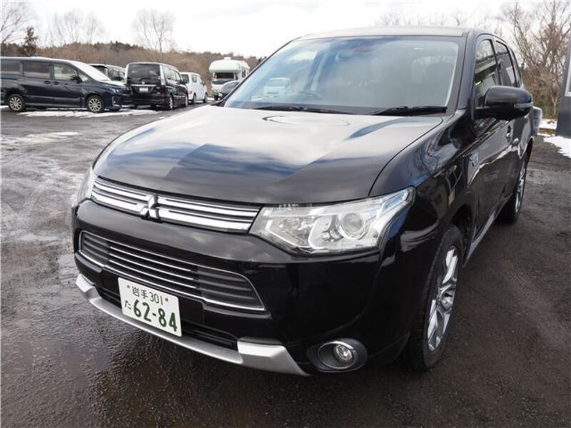 OUTLANDER PHEV
