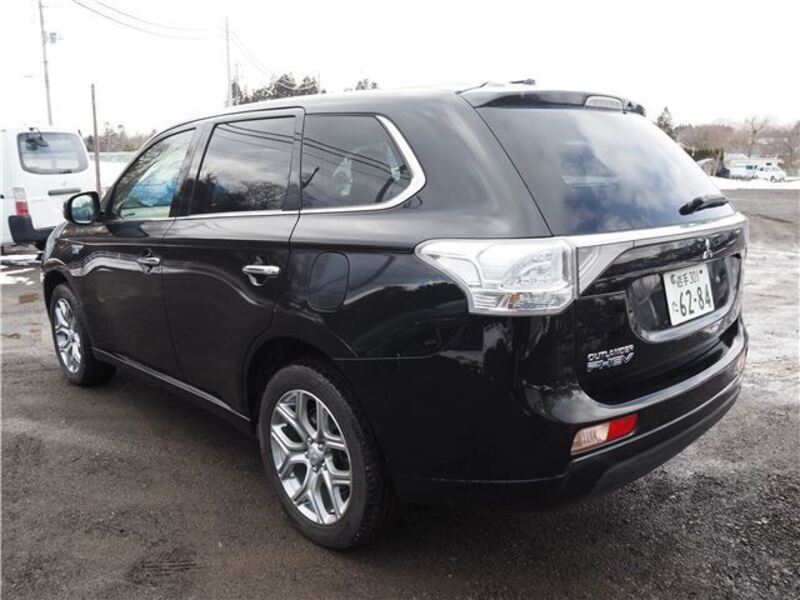 OUTLANDER PHEV
