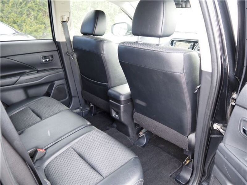 OUTLANDER PHEV