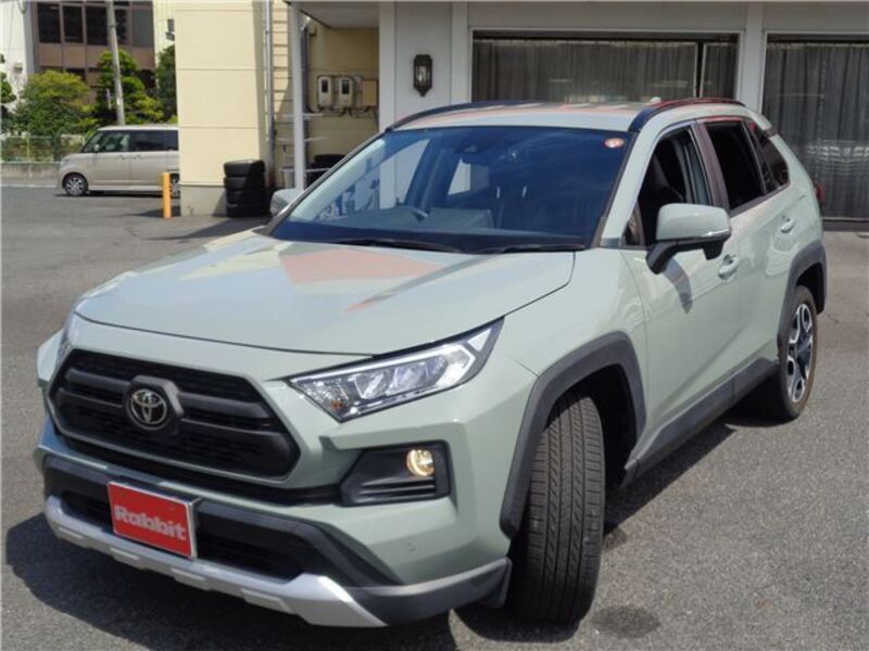 RAV4