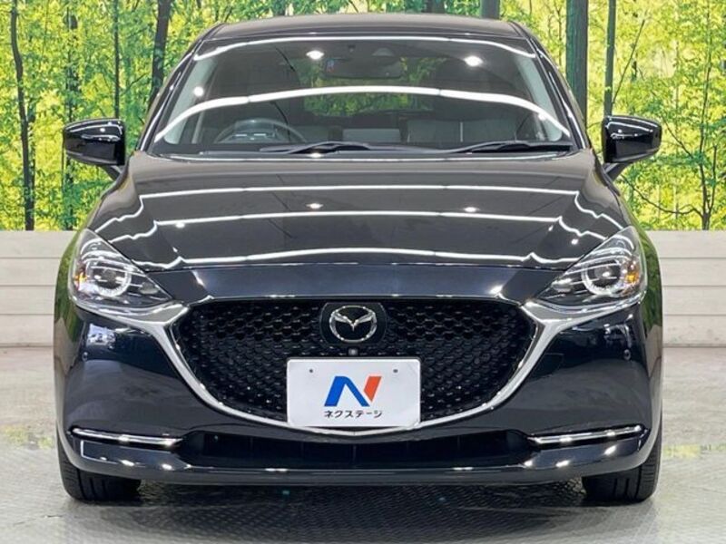 MAZDA2